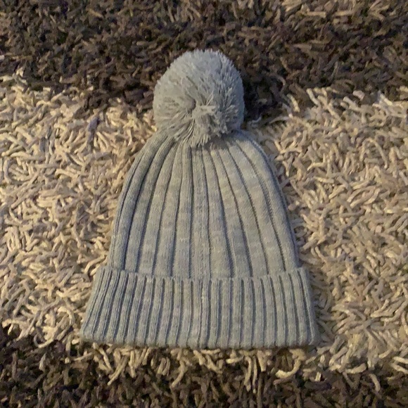 Michael Kors winter hat one size NWT - Picture 3 of 3